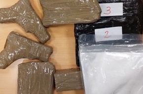 Hauptzollamt Kiel: HZA-KI: Mehr als 5 Kilo Kokain und Waffen in Mietwagen versteckt / Zoll, Landes- und Bundespolizei vereiteln Schmuggel nach Dänemark