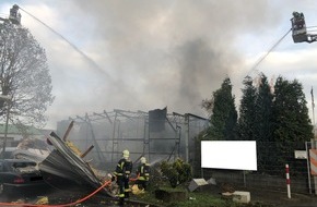 Feuerwehr Gelsenkirchen: FW-GE: Explosion mit anschließendem Folgebrand in Kfz-Werkstatt in Gelsenkirchen-Bismarck