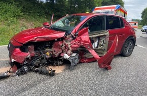 Polizeiinspektion Rockenhausen: POL-PIROK: Frontal-Crash auf der B 420 - zwei leicht verletzte Unfallbeteiligte