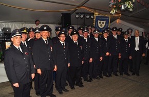 Freiwillige Feuerwehr Bedburg-Hau: FW-KLE: "Feuerwehr - Das ist etwas, das Bürger selbst machen müssen!"/
Ein Abend im Golddorf Louisendorf: Feuerwehrfest der Gemeindewehr Bedburg-Hau