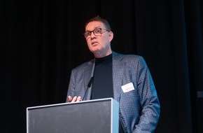 Schweizer Tierschutz STS: Medienmitteilung: Peter V. Kunz ist neuer STS-Präsident