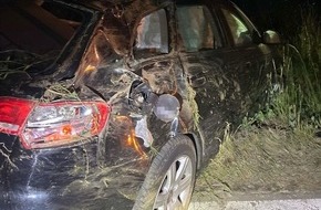 Polizei Bielefeld: POL-BI: Betrunkener Autofahrer fliegt aus der Kurve