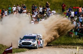 Ford-Werke GmbH: M-Sport Ford peilt bei der rasant schnellen Schotter-Rallye Lettland erneut eine Podestplatzierung an
