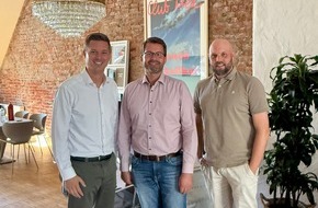 DERPART Reisevertrieb GmbH: Hamburger Gesch&auml;ftsreiseexperte Reisen von Welt wird DERPARTner