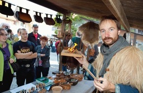 Museum Aargau: Die Lenzburg wird zum mittelalterlichen Marktplatz / Von Freitag 16. bis Sonntag 18. September 2011 findet im Schlosshof Lenzburg der traditionelle Mittelaltermarkt statt