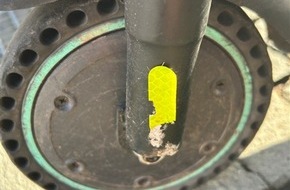 Polizeiinspektion Kusel und Polizeiwache Schönenberg-Kübelberg: POL-PIKUS: E-Scooter-Fahrer verletzt - Pkw-Fahrer türmt