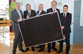 innogy eMobility Solutions: Genossenschaft Die BürgerEnergie bietet Beteiligung am RWE Solarpark in Hürth / Beteiligung an Genossenschaft für jedermann ab 50 Euro möglich
