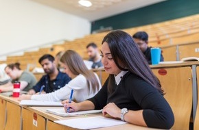 Otto-Friedrich-Universität Bamberg: PM: Neue Studiengänge zum Wintersemester 2025/26