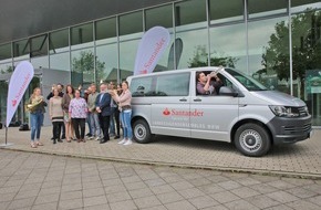 Santander Consumer Bank AG: Santander sponsert Bus für Auftritte der Landesjugendensembles NRW