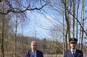 Kreispolizeibehörde Hochsauerlandkreis: POL-HSK: Internationaler Gedenktag für die im Einsatz verstorbenen Polizistinnen und Polizisten