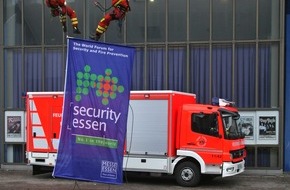 Feuerwehr Essen: FW-E: Security 2010, Feuerwehr Essen stellt in Messehalle 1 aus