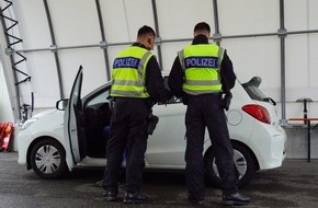 Bundespolizeidirektion München: Bundespolizeidirektion München: Ungewollt schnelles Wiedersehen/ Bundespolizei greift pakistanische Migranten auf
