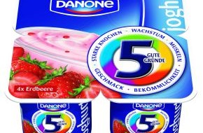 Danone DACH: 5:0 für den Joghurt - oder fünf gute Gründe für Ihre Gesundheit / Danone bringt ab Januar 2007 die Gesundheit unterstützende Wirkung von Joghurt für den Verbraucher auf den Punkt und die Packung