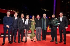 Constantin Film: GOOD LUCK, HAVE FUN, DON'T DIE von Gore Verbinski begeistert das Publikum! / Glanzvolle Premiere auf den 76. Internationalen Filmfestspielen Berlin