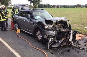 Feuerwehr Bochum: FW-BO: Schwerer Verkehrsunfall auf dem Wattenscheider Hellweg