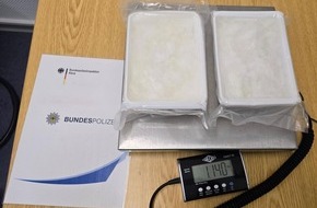Bundespolizeidirektion Sankt Augustin: BPOL NRW: Bundespolizei stellt 1,14 Kilogramm Methamphetamin auf der Bundesstraße 9 sicher.