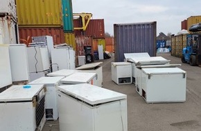 Hauptzollamt Hamburg: HZA-HH: Schmutzige Geschäfte mit Müll? / Zoll stoppt Abfallexporte.