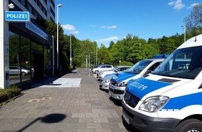 Polizei Hagen: POL-HA: Großkontrolle der Polizei führt zu Durchsuchungen und Festnahmen