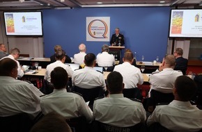 Deutscher Feuerwehrverband e. V. (DFV): Kongress bietet wertvolle Grundlagen für Arbeit vor Ort / 150 Personen bei DFV-Fortbildung in Berlin / Kooperation mit Handwerk bekräftigt