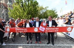 Landeshauptstadt Hannover: Deutschland Tour heute in Hannover gestartet / Erstklassiges international renommiertes Radrennen mit positiven Effekten für den lokalen Radrennsport