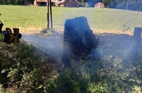 Feuerwehr Schermbeck: FW-Schermbeck: Brennender Baumstumof sorgt für Einsatz