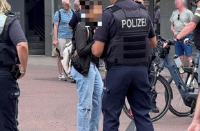 Kreispolizeibeh&ouml;rde Euskirchen: POL-EU: E-Scooter-Kontrollen in Euskirchener Innenstadt