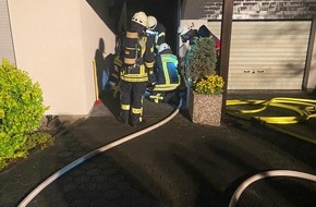 Feuerwehr Lennestadt: FW-OE: Rauchentwicklung im Gebäude nach Blitzeinschlag