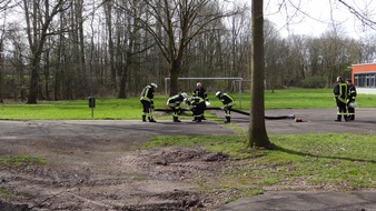 Feuerwehr Kalkar: Grundausbildung bei der Feuerwehr erfolgreich bestanden