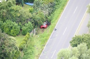 Polizeipräsidium Koblenz: POL-PPKO: Verkehrsunfall mit zwei schwerverletzten Personen auf der B 416 in Koblenz-Güls