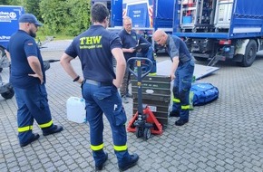 THW Landesverband Bayern: THW Bayern: Flutkatastrophe Italien: Bayerische THW-Auslandsspezialisten stehen zur Hilfe bereit.