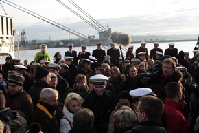 Marine - Bilder der Woche: Einlaufen der &quot;Gorch Fock&quot; in Kiel