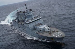 Presse- und Informationszentrum Marine: Rückkehr in den Heimathafen nach mehr als 17 Monaten
