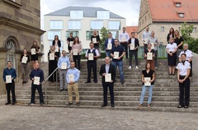 Hauptzollamt Schweinfurt: HZA-SW: 38 Berufsanfänger beim Hauptzollamt Schweinfurt - Willkommen im "Team für mehr Gerechtigkeit in Deutschland"