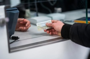 Bundespolizeidirektion Sankt Augustin: BPOL NRW: Reisepläne kurz vor dem Boarding geplatzt - Ausreise nach Barcelona verhindert.