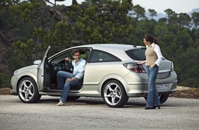 Adam Opel GmbH: Million-Mile-Test-Drive: Start frei für grösste Probefahrt - Mit rund 35'000 Testfahrzeugen machen Opel/Vauxhall-Qualität erfahrbar