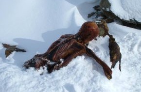 ProSieben: Die Akte "Ötzi": ProSieben und BBC gehen dem ältesten Mordfall der Menschheit auf den Grund!
