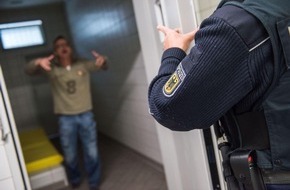 Bundespolizeidirektion Sankt Augustin: BPOL NRW: "Ich hab` ein Messer!" - Bundespolizei nimmt 24-Jährigen fest