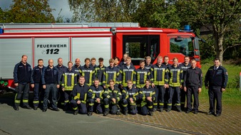 Feuerwehr Wenden: FW Wenden: Erfolgreicher Abschluss Truppmann Modul 2