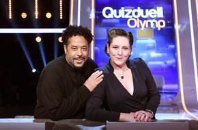 ARD Das Erste: Popstars Adel Tawil und AnNa R. bei Esther Sedlaczeks "Quizduell-Olymp" am Freitag, 20. Januar 2023, 18:50 Uhr im Ersten