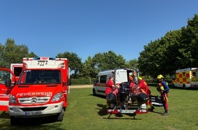 Kreisfeuerwehrverband Pinneberg: FW-PI: Barmstedt: Vermisster Schwimmer l&ouml;st Sucheinsatz mit &uuml;ber 90 Einsatzkr&auml;ften aus