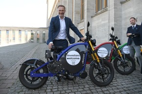 Germany&#039;s Finance Minister Christian Lindner meets eROCKIT at the Greentech Festival 2024