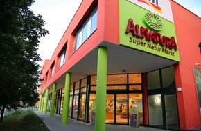 Alnatura Produktions- und Handels GmbH: Alnatura auf nachhaltigem Wachstumskurs / Bester Umsatz der Unternehmensgeschichte / Weltweit größtes Hochregallager aus Holz / Weitere Expansion in der Schweiz