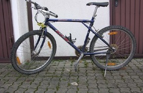 Polizeidirektion Göttingen: POL-GOE: (1190/2006) Bei Festnahme sichergestellt - Wem gehört das blaue Mountainbike ?