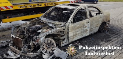 Polizeiinspektion Ludwigslust: POL-LWL: PKW brannte auf der Autobahn