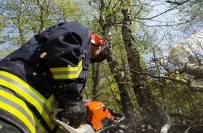 Feuerwehr Iserlohn: FW-MK: Neuigkeiten aus dem Grundausbildungslehrgang 01/2016