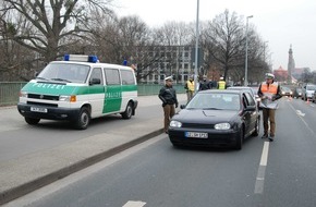 Polizeidirektion Hannover: POL-H: Nachtragsmeldung zur Presseinformation Nr. 4 v.10.Januar 2008 Alkohol- und Drogenkontrollen im Stadtgebiet Hannover 24-Jähriger flüchtet vor Kontrolle, Haltenhoffstraße/Herrenhausen