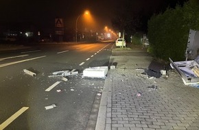 Polizei Gelsenkirchen: POL-GE: Zigarettenautomat in Schalke gesprengt