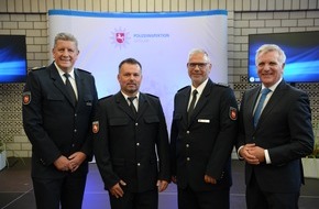 Polizei Braunschweig: POL-BS: F&uuml;hrungswechsel in der Polizeiinspektion Goslar: Rodger Kerst nach 44 Dienstjahren verabschiedet, Markus Iwa &uuml;bernimmt Leitung
