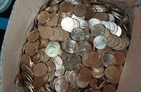 Bundespolizeiinspektion Bad Bentheim: BPOL-BadBentheim: Zwei Kartons gef&auml;lschter M&uuml;nzen - Strafanzeige