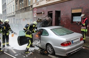 Feuerwehr Dortmund: FW-DO: PKW-Brand im morgendlichen Berufsverkehr